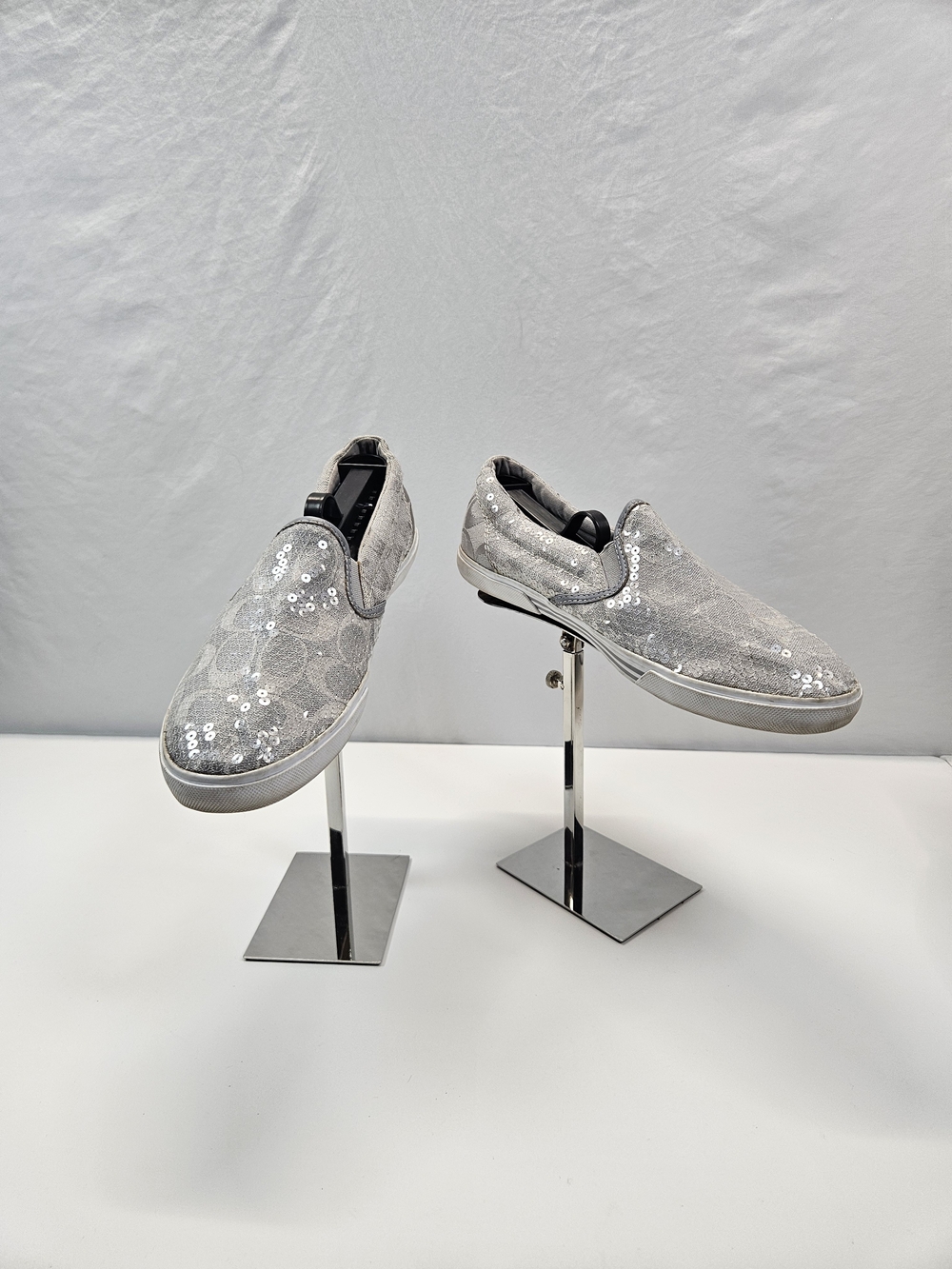 Coach Kivy Sequin Slip On Sneakers Womens 9.5B Signature C Monogram Gray Flat